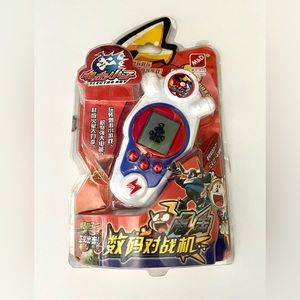 Japanese virtual electronic pet TAMAGOTCHI 2011 Alpha Collectors